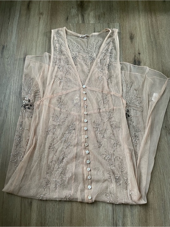 Free People Other - Free people embellished slip